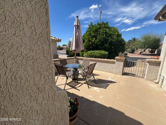 15829 W Rosewood Way, Surprise, AZ 85374