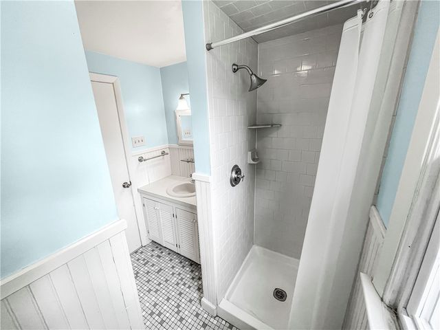 6 Cole Street, Smithfield, RI 02828