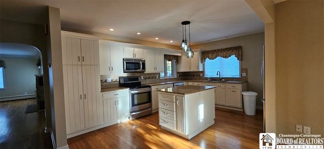 262 Temple Street, Pomfret, NY 14063