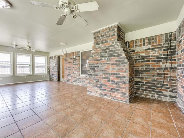 9905 S McKinley Avenue, Oklahoma City, OK 73139