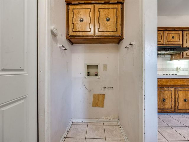 9905 S McKinley Avenue, Oklahoma City, OK 73139