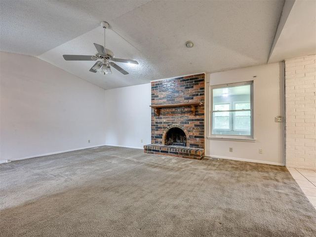 9905 S McKinley Avenue, Oklahoma City, OK 73139
