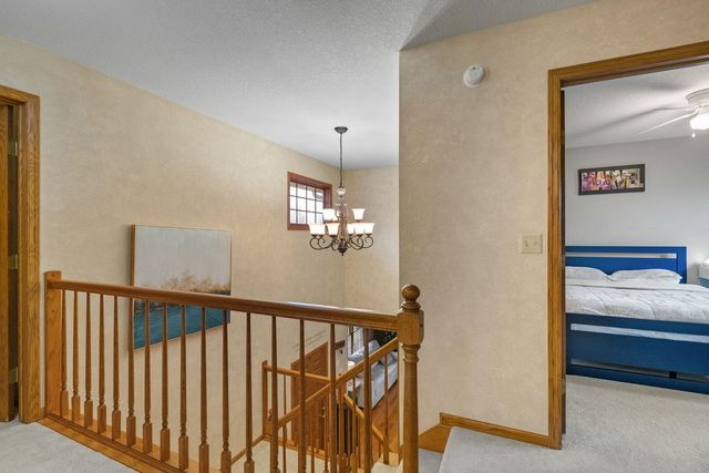 2328 Hunter Road, Bettendorf, IA 52722