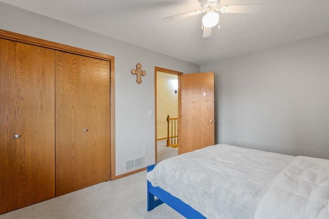 2328 Hunter Road, Bettendorf, IA 52722