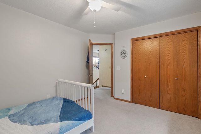 2328 Hunter Road, Bettendorf, IA 52722