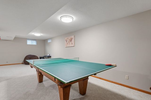 2328 Hunter Road, Bettendorf, IA 52722