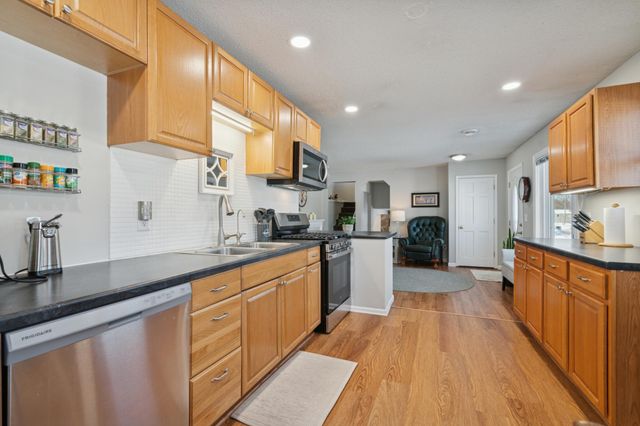 208 106th Avenue NW, Coon Rapids, MN 55448