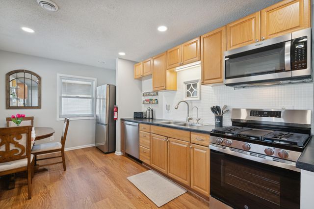 208 106th Avenue NW, Coon Rapids, MN 55448