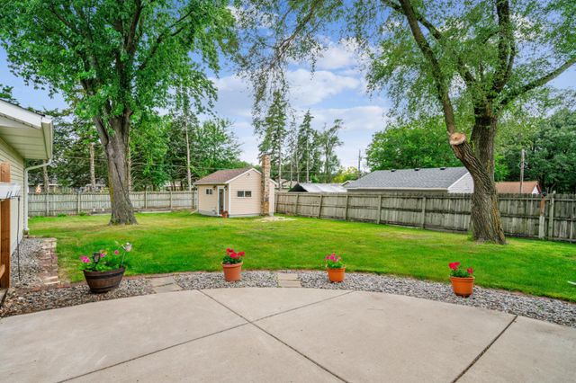 208 106th Avenue NW, Coon Rapids, MN 55448