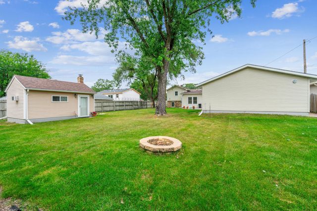 208 106th Avenue NW, Coon Rapids, MN 55448