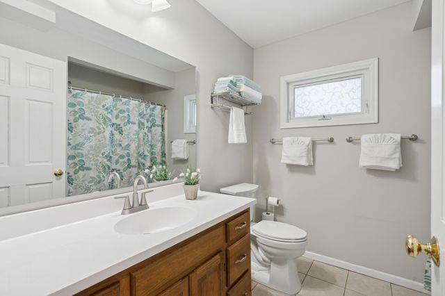 208 106th Avenue NW, Coon Rapids, MN 55448