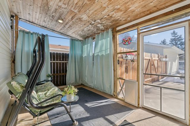 208 106th Avenue NW, Coon Rapids, MN 55448