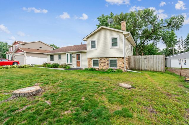 208 106th Avenue NW, Coon Rapids, MN 55448