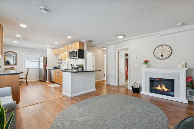 208 106th Avenue NW, Coon Rapids, MN 55448