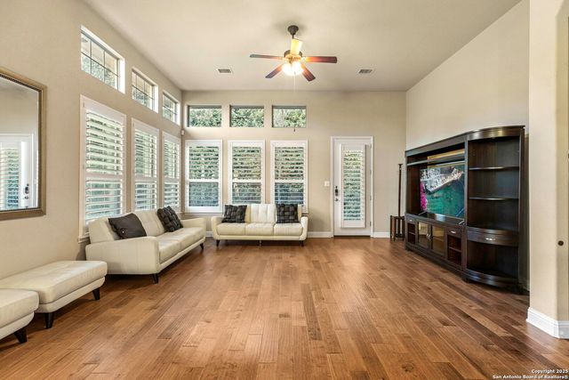 8250 Cruiseship Bay Unit 801, San Antonio, TX 78255