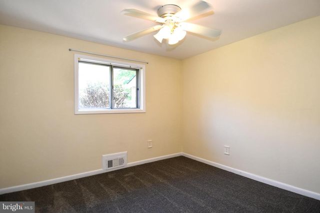 4842 RANDOLPH DR, Annandale, VA 22003