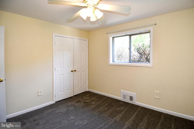 4842 RANDOLPH DR, Annandale, VA 22003