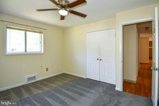 4842 RANDOLPH DR, Annandale, VA 22003