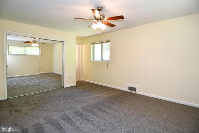 4842 RANDOLPH DR, Annandale, VA 22003