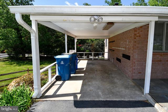 4842 RANDOLPH DR, Annandale, VA 22003