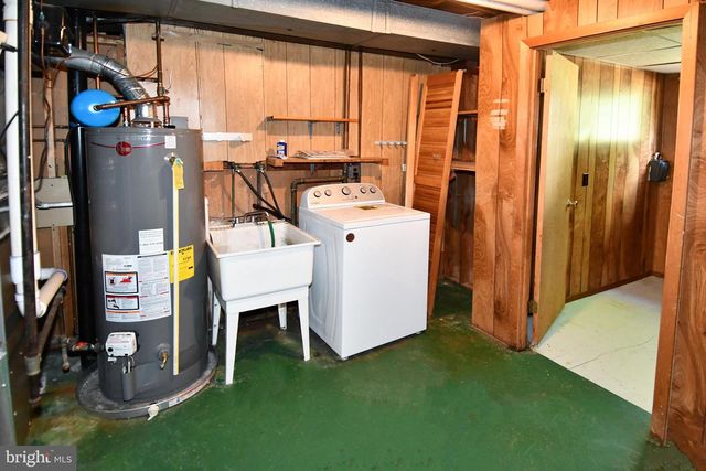 4842 RANDOLPH DR, Annandale, VA 22003