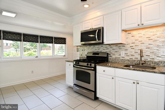 4842 RANDOLPH DR, Annandale, VA 22003