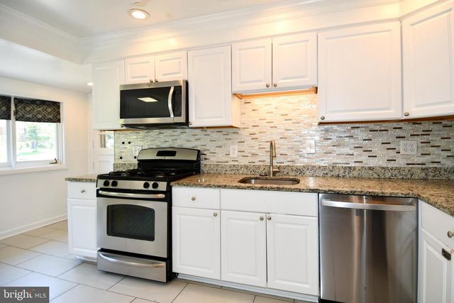 4842 RANDOLPH DR, Annandale, VA 22003