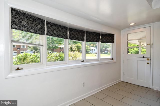 4842 RANDOLPH DR, Annandale, VA 22003