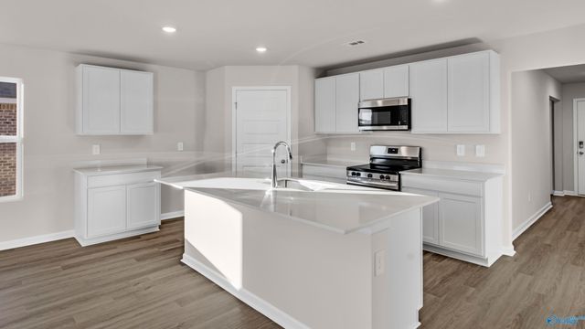 392 Jackson Point Circle A, Huntsville, AL 35811