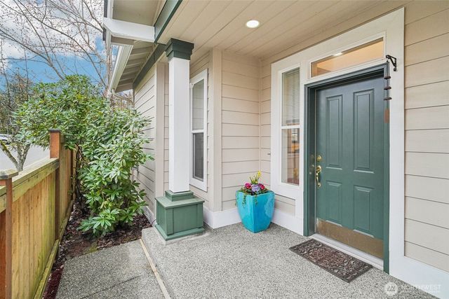 722 239th Lane SE, Sammamish, WA 98074