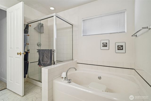 722 239th Lane SE, Sammamish, WA 98074