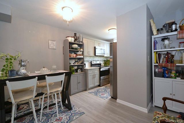 54 Townhouse Road N 54, Huntington Station, NY 11746