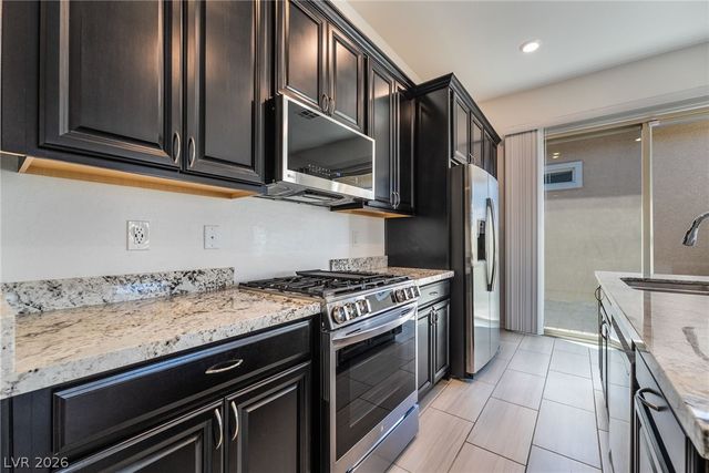 763 Willow Oasis Street, Henderson, NV 89011