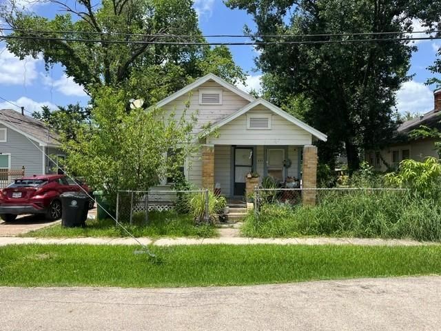 833 Wilkes Street, Houston, TX 77009