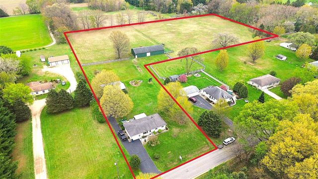 1155 S Bainbridge Center Road, Benton Harbor, MI 49022