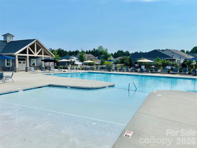 6702 Good News Drive, Charlotte, NC 28215