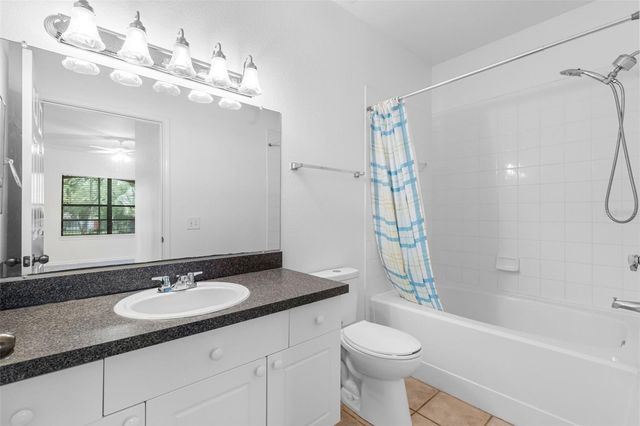 2250 PORTOFINO PLACE 239, Palm Harbor, FL 34683