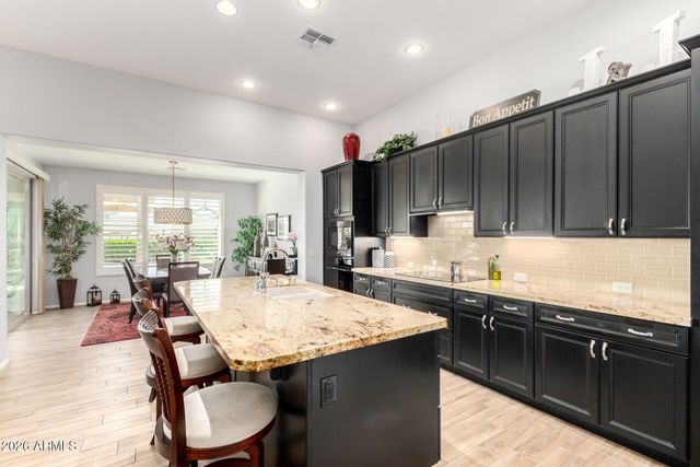 4407 W AZTEC Drive, Eloy, AZ 85131