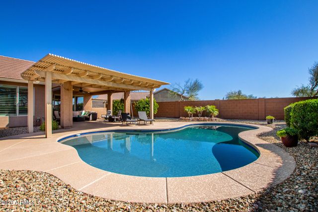 4407 W AZTEC Drive, Eloy, AZ 85131