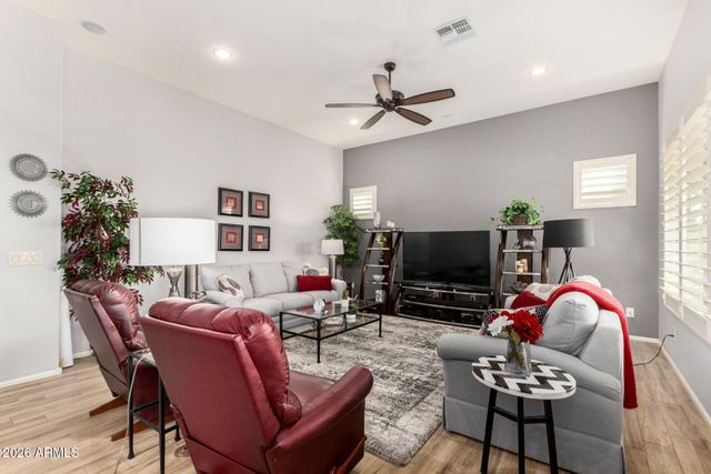 4407 W AZTEC Drive, Eloy, AZ 85131