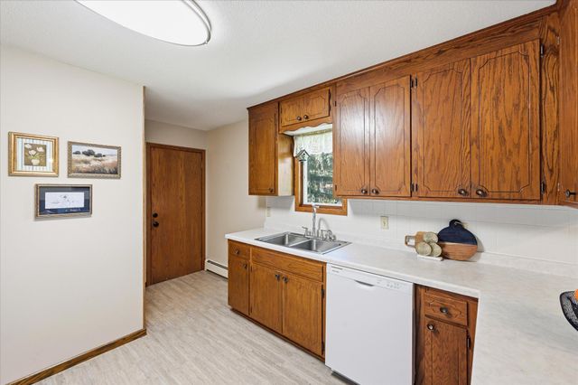 1534 17th Street NW, New Brighton, MN 55112
