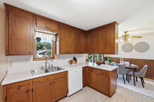 1534 17th Street NW, New Brighton, MN 55112