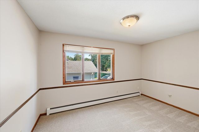 1534 17th Street NW, New Brighton, MN 55112