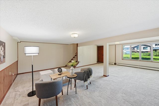 1534 17th Street NW, New Brighton, MN 55112