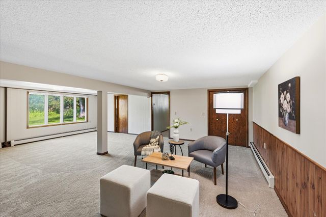 1534 17th Street NW, New Brighton, MN 55112