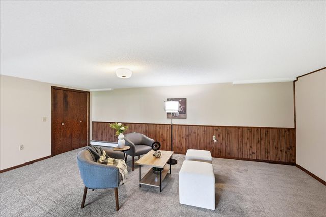 1534 17th Street NW, New Brighton, MN 55112