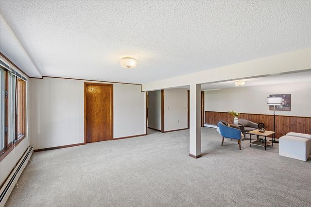 1534 17th Street NW, New Brighton, MN 55112