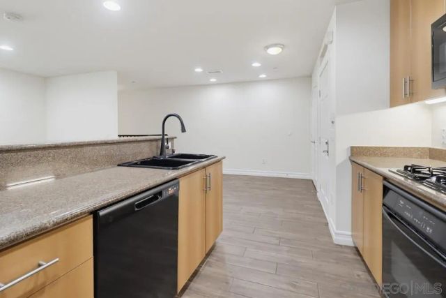 1225 Island Ave. 103, San Diego, CA 92101