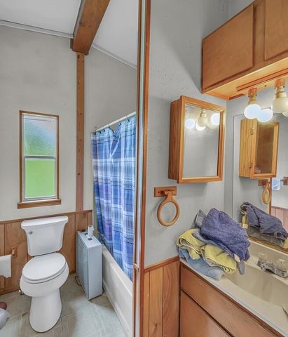 271 County Road 3440, Clifton, TX 76634