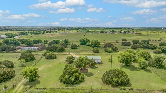 271 County Road 3440, Clifton, TX 76634